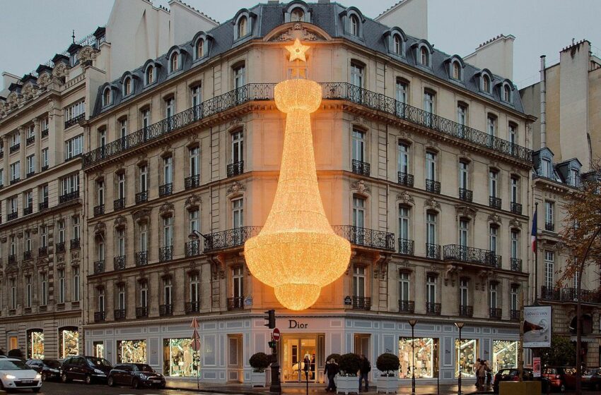 Casa de modă Dior va prezenta o colecţie „croazieră” la Atena, pe 17 iunie