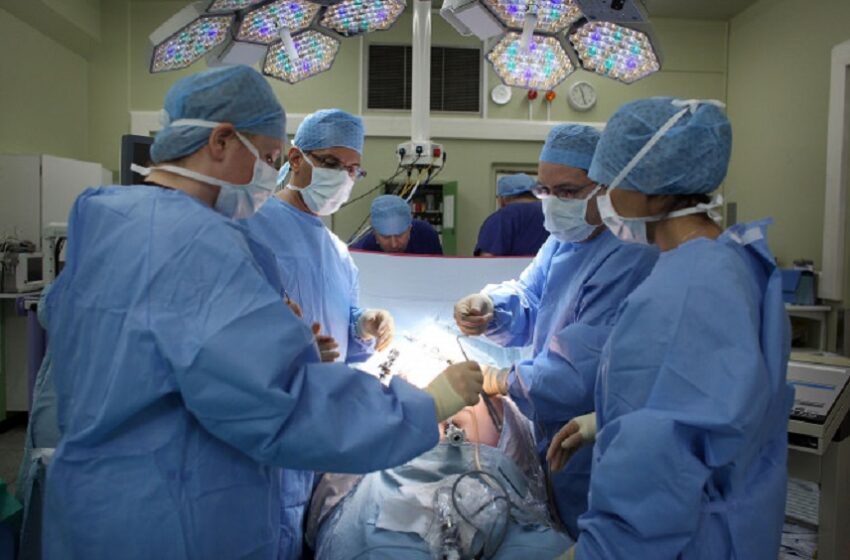 A luptat ani de zile ca să respire! O femeie din SUA a primit primul transplant de trahee umană din istorie
