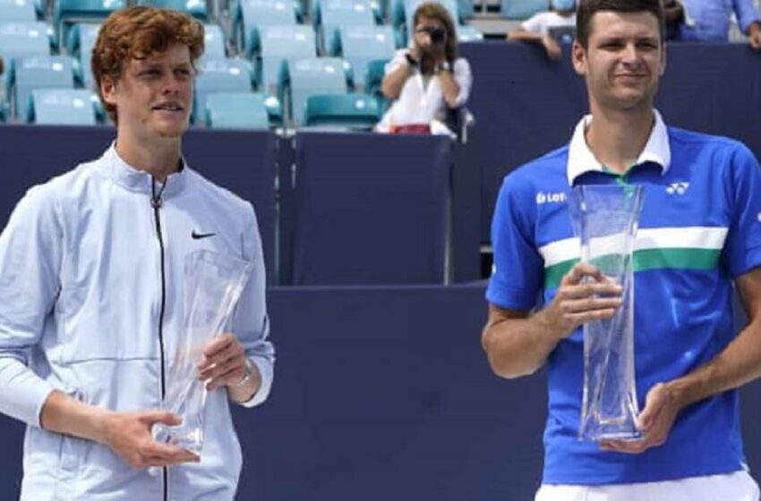 Tenis: Hubert Hurkacz a câştigat primul trofeu ATP Masters 1.000 din cariera sa
