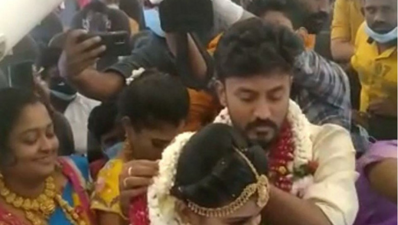  (video) Nuntă la înălțime cu peste 160 de invitați! Un cuplu din India s-a căsătorit în avion pentru a scăpa de restricțiile Covid.