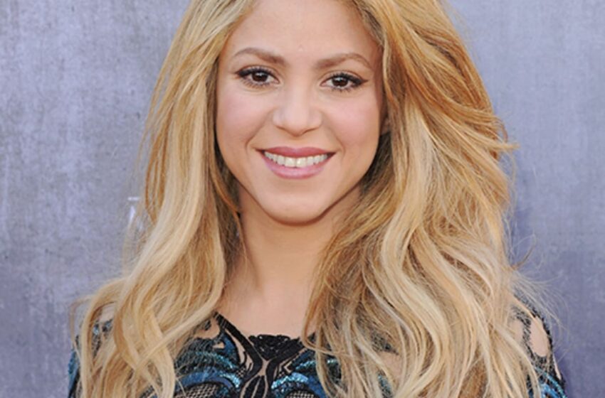  (FOTO) Shakira și băieții săi au ajuns la Alaia bay. Vezi ce pasiune au descoperit fii artistei
