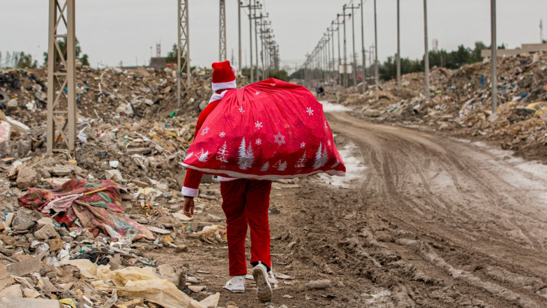  (foto) Cum sărbătorește lumea al doilea Crăciun în pandemie. Imagini impresionante și tradiții inedite de sărbători