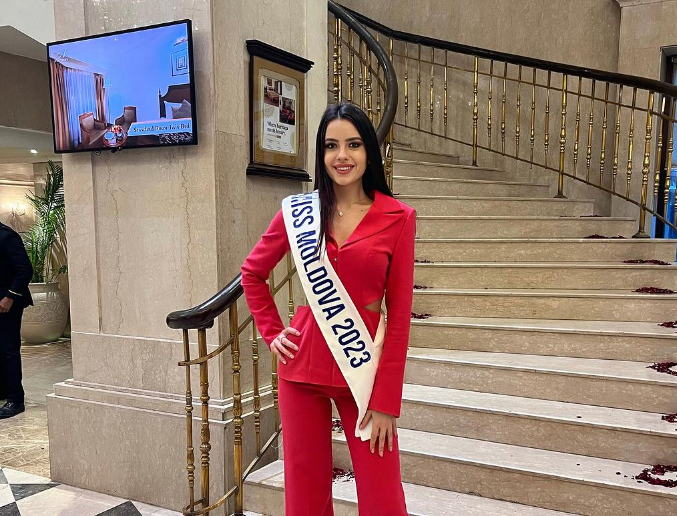  (FOTO/VIDEO) „Cea mai interesantă călătorie din viața mea începe acum!”: Cine este tânăra care va reprezenta Moldova la Miss World în India